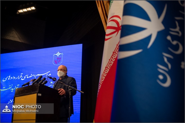 ایجاد ظرفیت‌های تازه صادرات، انتقال و دریافت پول نفت در شرایط تحریم