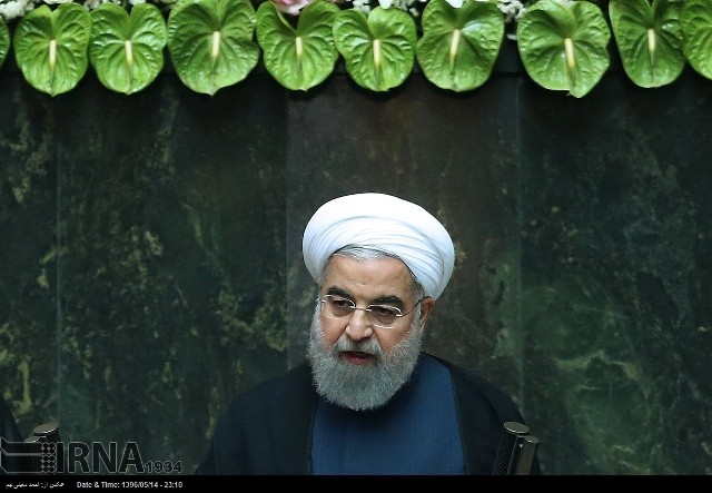 حراست از حقوق همه مردم را وظیفه خود می دانم/دولت دوازدهم به فرآیند تصمیم سازی و تصمیم گیری سامانی جدید می دهد