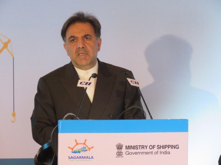 آخوندی: بندر چابهار \'دروازه اتصال ملت ها\' است