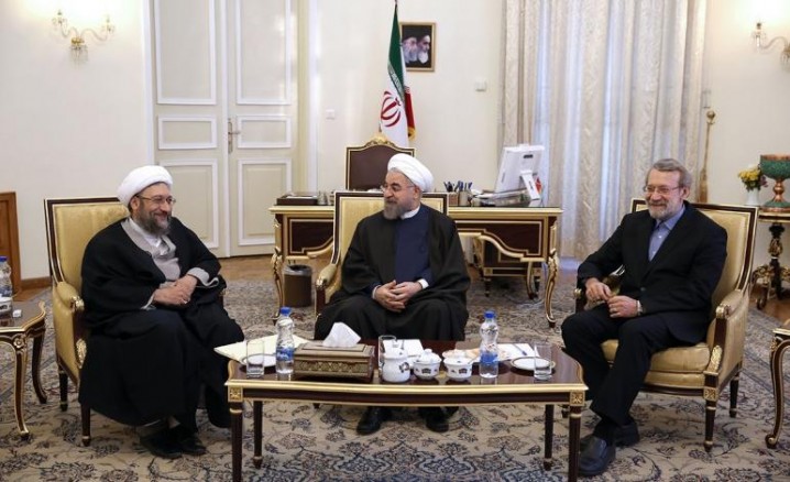 لاریجانی: نگاه قوا در مسائل حساس کشور به هم نزدیک است