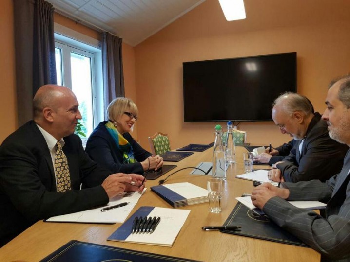 100 شرکت خارجی وارد مذاکره با طرف های ایرانی می شوند