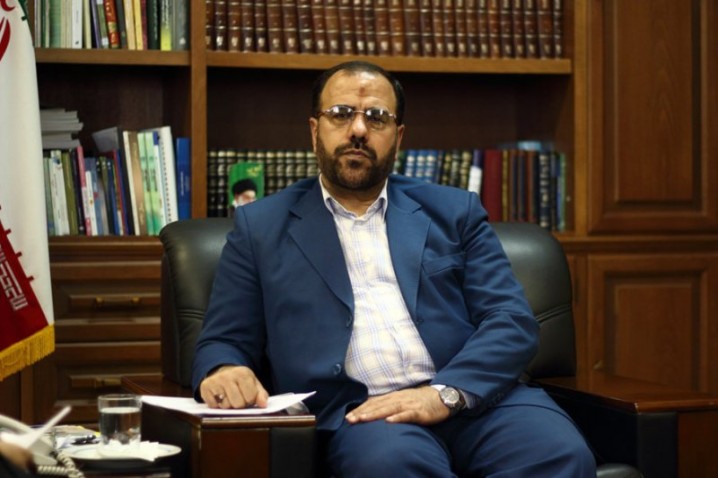 معاون پارلمانی رییس جمهوری خبر امیرآبادی را تکذیب کرد