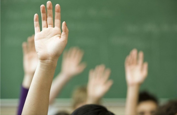 ایالت خود مختار مدارس غیردولتی