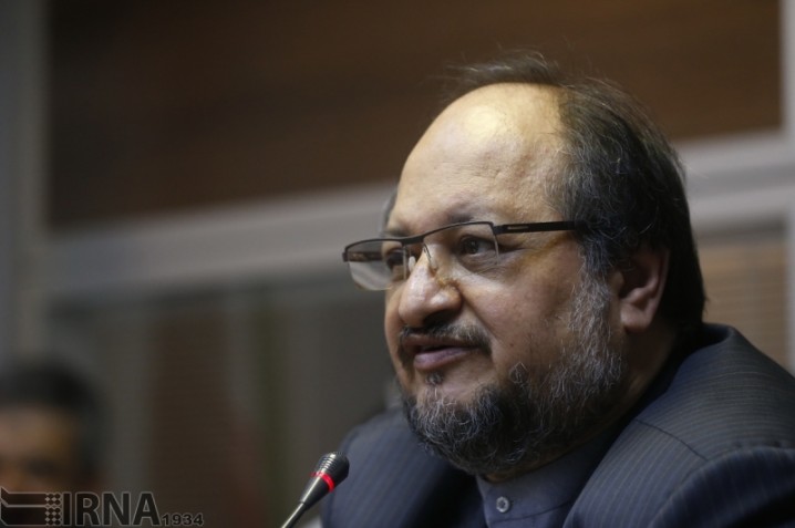 پزشکیان: استیضاح شریعتمداری با معرفی وزیر جدید صنعت، منتفی می‌شود