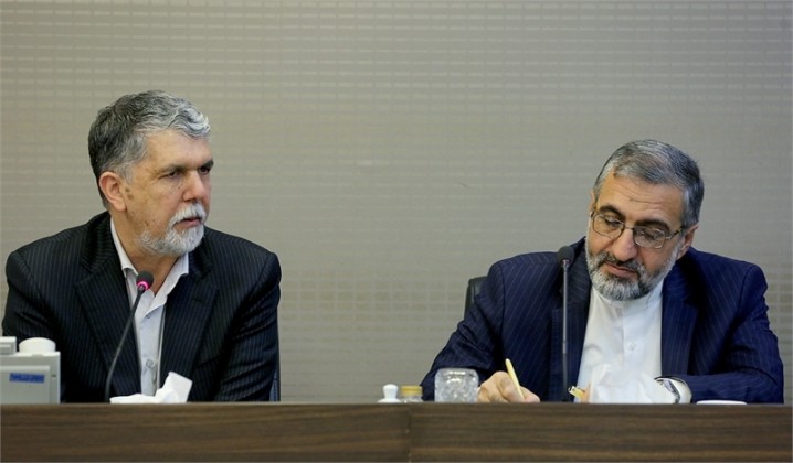 صالحی: گفت‌وگو راه حل مشکلات قضایی هنرمندان است