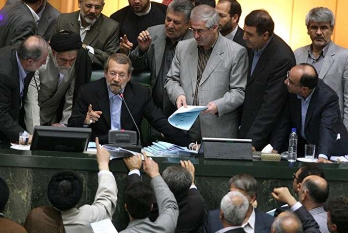 چرا اعتبارنامه هیچ نماینده‎ای از مجلس هفتم تا دهم رد نشده؟