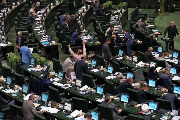 مجلس سقف درآمدهای نفتی را مشخص کرد