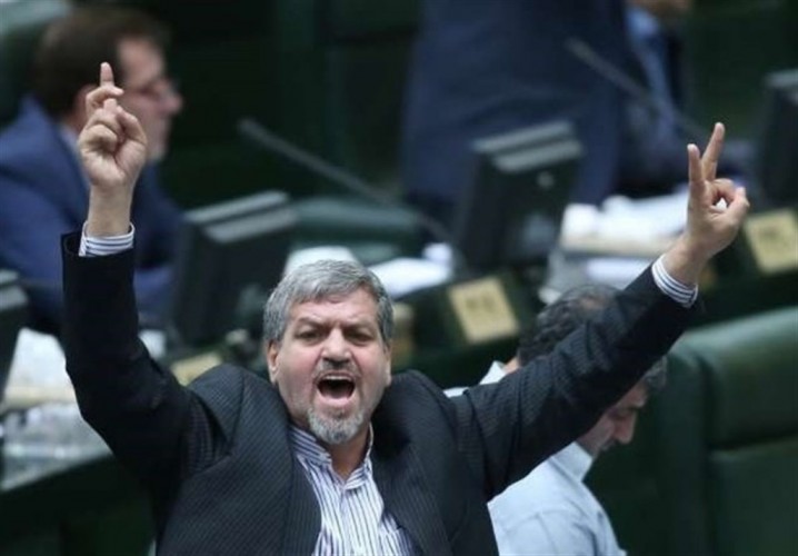 کواکبیان: هیچ اصلاح طلبی در مجلس طرح استیضاح را امضا نمی کند