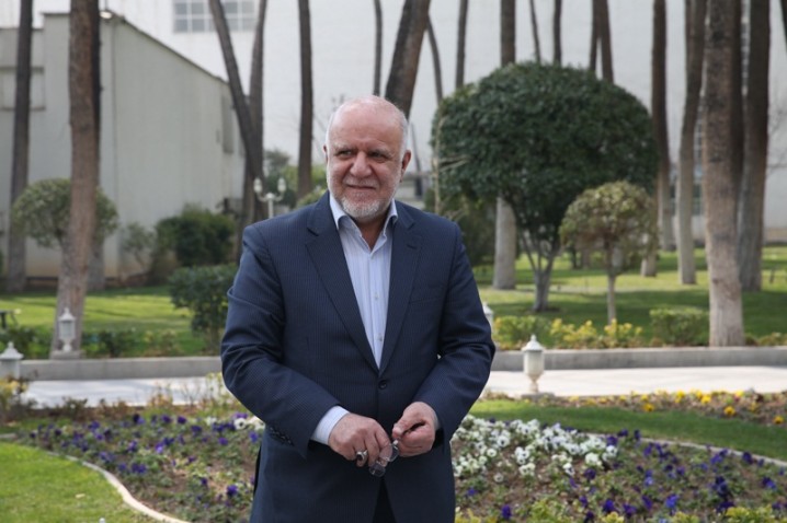 زنگنه: هر گزندی به خوزستان، زخمی بر پیکره صنعت نفت است