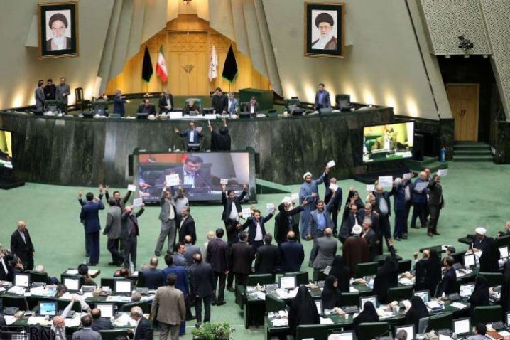 کشورهای حامی تصمیم آمریکا مشمول عمل متقابل ایران می شوند