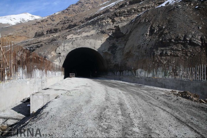 تونل البرز در آزاد راه تهران شمال در سیاه بیشه ریزش کرد