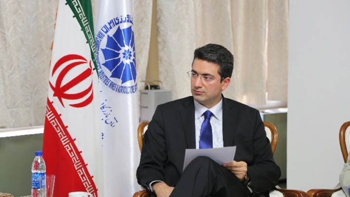 نایب رییس اتاق ایران:مشکلات،بازرگانان را به حد جنون رسانده