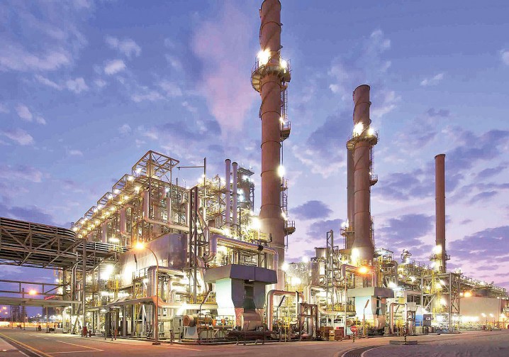 سیگنال کاهشی به بازار پتروشیمی‌ها