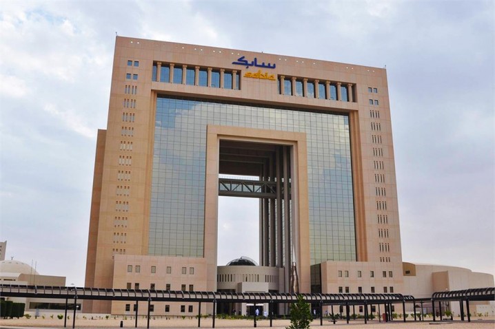 سعودی آرامکو بزرگترین سهامدار سابک شد