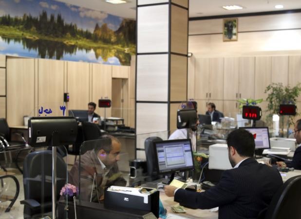 بحران وثایق؛ قفل بزرگ تسهیلات اشتغال کارآفرینان