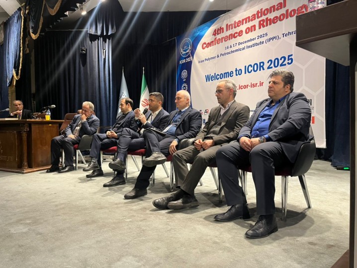 چالش ماندگاری سرمایه انسانی و شکاف نسل‌ها در ارتباط دانشگاه و صنعت پلیمر