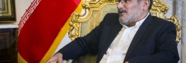 شمخانی: حق قانونی ایران برای دستاوردهای صلح&zwnj;آمیز هسته&zwnj;ای با هیچ توافقی قابل محدود شدن نیست