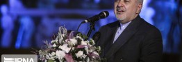 ظریف: کشورهای منطقه همسایگانشان را فدای آمریکا نکنند