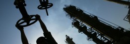 بازار نفت پرتلاطم اما با ثبات باقی می&zwnj;ماند/ تغییر شرایط از کمبود به مازاد