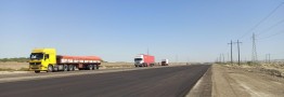 دبیر شورای&zwnj;عالی مناطق آزاد از طرح بزرگراه چابهار کنارک دیدن کرد