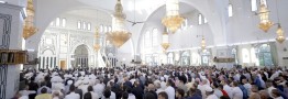نماز عید قربان در سوریه اقامه شد/ بشار اسد در دمشق نماز را به جای آورد