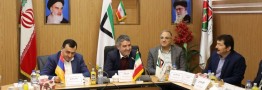 ایران و ارمنستان برای افزایش تردد کامیون از گمرک مِغری توافق کردند