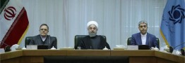 طرح جدید اسکناس ده هزار ریالی با نقش حافظیه شیراز رونمایی شد