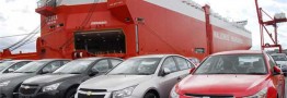 الان واردات&zwnj; خودرو خیانت است