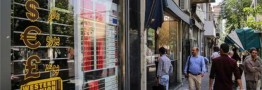 فروش ۵۵ درصد ارز صادرکنندگان توسط صرافی&zwnj;ها؛ ۴۵ درصد دیگر خریداری نداشت