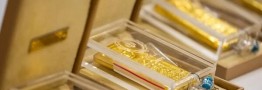 افزایش قیمت طلا با تضعیف دلار؛ نگاه بازار به گزارش اشتغال آمریکا