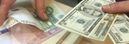 نماینده مجلس: 30 میلیارد دلار ارز خانگی در اختیار مردم است
