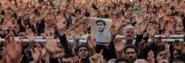 وداع با پیکر شهید حججی در حرم مطهر امام رضا(ع)